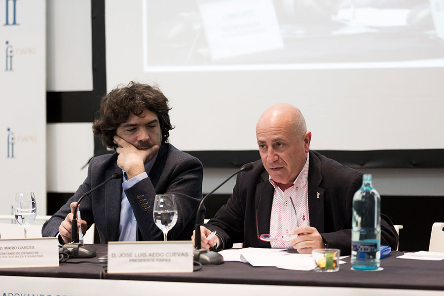 Mario Garcés inaugurando el Encuentro